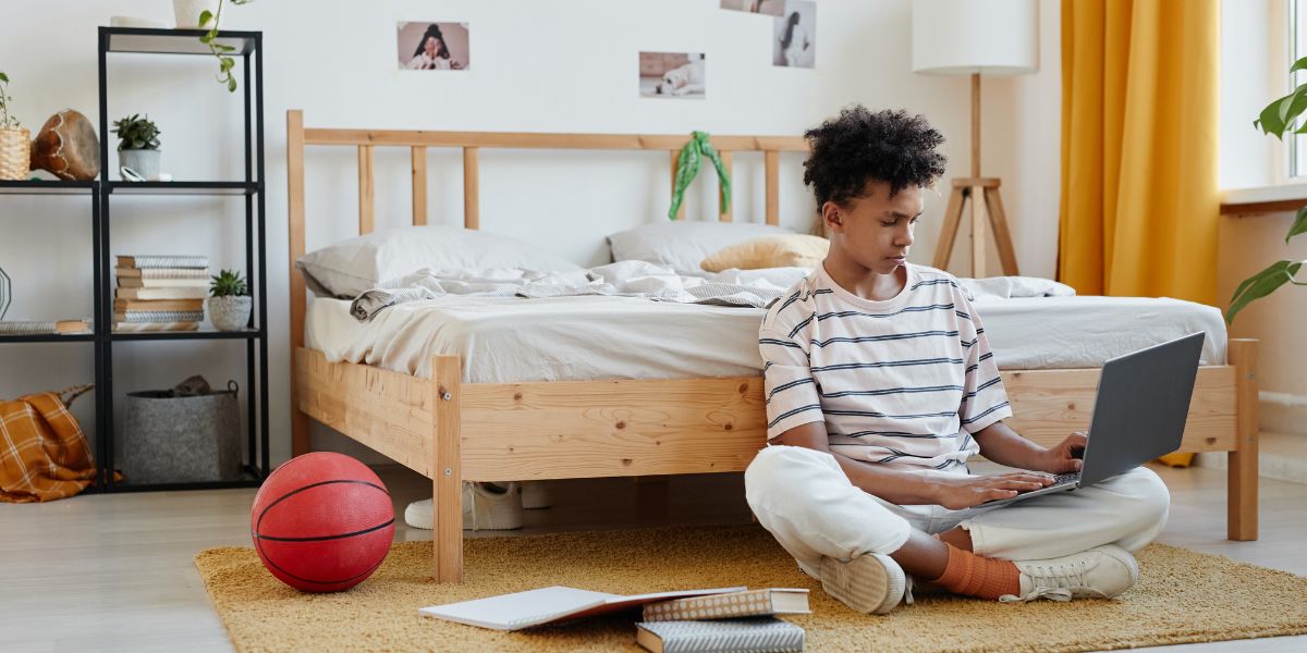 What Are the Dimensions of a Full Size Bed?